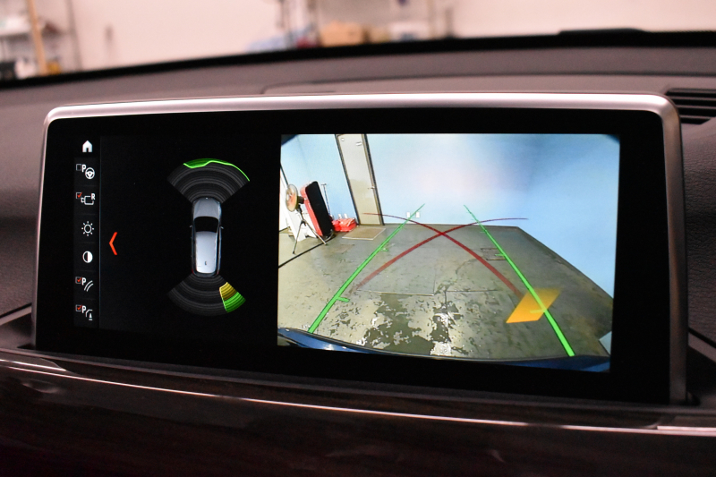 BMW X1 Xdrive18d Xﾗｲﾝ 4WD ﾊｲﾗｲﾝ&ｺﾝﾌｫｰﾄP ｱﾄﾞﾊﾞﾝｽﾄﾞｱｸﾃｨﾌﾞｾｰﾌﾃｨP 追従ACC HUD ﾋｰﾀｰ付電動ｵｲｽﾀｰ革 LEDﾍｯﾄﾞﾗｲﾄ 衝突軽減ﾌﾞﾚｰｷ 車線逸脱&歩行者警告 ﾀｯﾁﾊﾟﾈﾙiﾄﾞﾗｲﾌﾞﾅﾋﾞBｶﾒﾗ Pｱｼｽﾄ 前後PDC 電動ﾄﾗﾝｸ  ｽﾏｰﾄｷｰ 2年保証