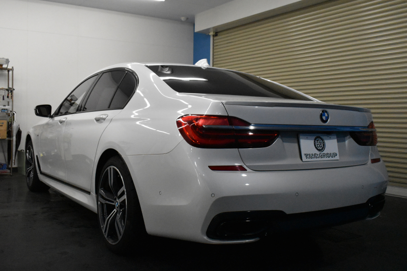 BMW 7シリーズ 740d XﾄﾞﾗｲﾌﾞMｽﾎﾟｰﾂ  4WD ｻﾝﾙｰﾌ ﾚｰｻﾞｰLED Fﾏｯｻｰｼﾞ&ﾍﾞﾝﾁﾚｰｼｮﾝ全席ﾋｰﾀｰ付黒革 ACC HUD ﾊｰﾏﾝｶｰﾄﾞﾝ ｼﾞｪｽﾁｬｰｺﾝﾄﾛｰﾙ ﾀｯﾁﾊﾟﾈﾙ対応HDDﾅﾋﾞ3Dﾋﾞｭｰ 車線変更&逸脱警告 液晶ﾒｰﾀｰ 電動ﾄﾗﾝｸ 20AW 2年保証