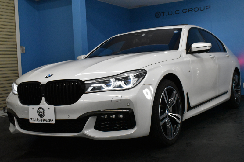 BMW 7シリーズ 740d XﾄﾞﾗｲﾌﾞMｽﾎﾟｰﾂ  4WD ｻﾝﾙｰﾌ ﾚｰｻﾞｰLED Fﾏｯｻｰｼﾞ&ﾍﾞﾝﾁﾚｰｼｮﾝ全席ﾋｰﾀｰ付黒革 ACC HUD ﾊｰﾏﾝｶｰﾄﾞﾝ ｼﾞｪｽﾁｬｰｺﾝﾄﾛｰﾙ ﾀｯﾁﾊﾟﾈﾙ対応HDDﾅﾋﾞ3Dﾋﾞｭｰ 車線変更&逸脱警告 液晶ﾒｰﾀｰ 電動ﾄﾗﾝｸ 20AW 2年保証