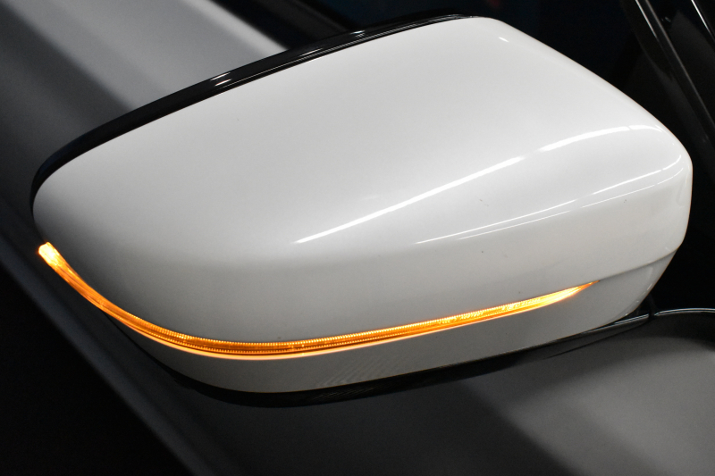 BMW 7シリーズ 740d XﾄﾞﾗｲﾌﾞMｽﾎﾟｰﾂ  4WD ｻﾝﾙｰﾌ ﾚｰｻﾞｰLED Fﾏｯｻｰｼﾞ&ﾍﾞﾝﾁﾚｰｼｮﾝ全席ﾋｰﾀｰ付黒革 ACC HUD ﾊｰﾏﾝｶｰﾄﾞﾝ ｼﾞｪｽﾁｬｰｺﾝﾄﾛｰﾙ ﾀｯﾁﾊﾟﾈﾙ対応HDDﾅﾋﾞ3Dﾋﾞｭｰ 車線変更&逸脱警告 液晶ﾒｰﾀｰ 電動ﾄﾗﾝｸ 20AW 2年保証