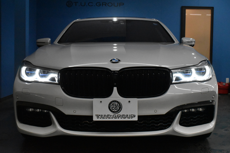 BMW 7シリーズ 740d XﾄﾞﾗｲﾌﾞMｽﾎﾟｰﾂ  4WD ｻﾝﾙｰﾌ ﾚｰｻﾞｰLED Fﾏｯｻｰｼﾞ&ﾍﾞﾝﾁﾚｰｼｮﾝ全席ﾋｰﾀｰ付黒革 ACC HUD ﾊｰﾏﾝｶｰﾄﾞﾝ ｼﾞｪｽﾁｬｰｺﾝﾄﾛｰﾙ ﾀｯﾁﾊﾟﾈﾙ対応HDDﾅﾋﾞ3Dﾋﾞｭｰ 車線変更&逸脱警告 液晶ﾒｰﾀｰ 電動ﾄﾗﾝｸ 20AW 2年保証
