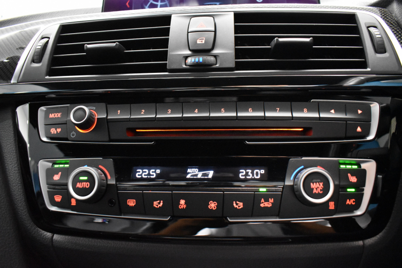 BMW Mシリーズ M4ｸｰﾍﾟ後期 MDCT ｱﾀﾞﾌﾟﾃｨﾌﾞMｻｽ ｱﾀﾞﾌﾟﾃｨﾌﾞﾍｷｻｺﾞﾅﾙLEDﾍｯﾄﾞﾗｲﾄ ﾋｰﾀｰ付黒革 ｶｰﾎﾞﾝﾙｰﾌ&ｲﾝﾃﾘｱ ﾀｯﾁﾊﾟﾈﾙﾅﾋﾞﾌﾙｾｸﾞBｶﾒﾗ前後PDC HUD 7速DCT ｵﾌﾟｼｮﾝ19AW 衝突軽減ﾌﾞﾚｰｷ 車線変更&車線逸脱&歩行者警告 2年保証