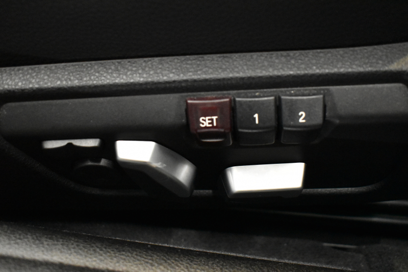 BMW 4シリーズ 440i ｶﾌﾞﾘｵﾚ Mｽﾎﾟｰﾂ LCI後期 ﾍｷｻｺﾞﾅﾙLEDﾍｯﾄﾞﾗｲﾄ 追従ACC HUD TOPﾋﾞｭｰ Pｱｼｽﾄ 直6ﾀｰﾎﾞ ﾋｰﾀｰ付黒革 液晶ﾒｰﾀｰ harman/kardon 車線変更&逸脱&歩行者&衝突警告 衝突軽減B 19AW ﾀｯﾁﾊﾟﾈﾙﾅﾋﾞBｶﾒﾗ 2年保証