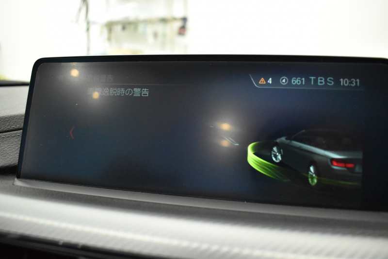 BMW 4シリーズ 440i ｶﾌﾞﾘｵﾚ Mｽﾎﾟｰﾂ LCI後期 ﾍｷｻｺﾞﾅﾙLEDﾍｯﾄﾞﾗｲﾄ 追従ACC HUD TOPﾋﾞｭｰ Pｱｼｽﾄ 直6ﾀｰﾎﾞ ﾋｰﾀｰ付黒革 液晶ﾒｰﾀｰ harman/kardon 車線変更&逸脱&歩行者&衝突警告 衝突軽減B 19AW ﾀｯﾁﾊﾟﾈﾙﾅﾋﾞBｶﾒﾗ 2年保証