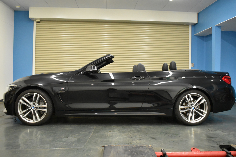 BMW 4シリーズ 440i ｶﾌﾞﾘｵﾚ Mｽﾎﾟｰﾂ LCI後期 ﾍｷｻｺﾞﾅﾙLEDﾍｯﾄﾞﾗｲﾄ 追従ACC HUD TOPﾋﾞｭｰ Pｱｼｽﾄ 直6ﾀｰﾎﾞ ﾋｰﾀｰ付黒革 液晶ﾒｰﾀｰ harman/kardon 車線変更&逸脱&歩行者&衝突警告 衝突軽減B 19AW ﾀｯﾁﾊﾟﾈﾙﾅﾋﾞBｶﾒﾗ 2年保証