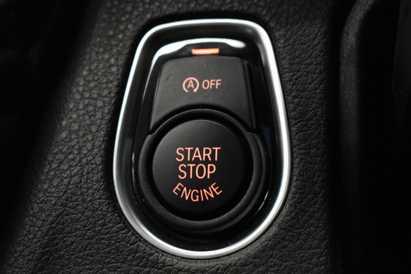 BMW 4シリーズ 440i ｶﾌﾞﾘｵﾚ Mｽﾎﾟｰﾂ LCI後期 ﾍｷｻｺﾞﾅﾙLEDﾍｯﾄﾞﾗｲﾄ 追従ACC HUD TOPﾋﾞｭｰ Pｱｼｽﾄ 直6ﾀｰﾎﾞ ﾋｰﾀｰ付黒革 液晶ﾒｰﾀｰ harman/kardon 車線変更&逸脱&歩行者&衝突警告 衝突軽減B 19AW ﾀｯﾁﾊﾟﾈﾙﾅﾋﾞBｶﾒﾗ 2年保証