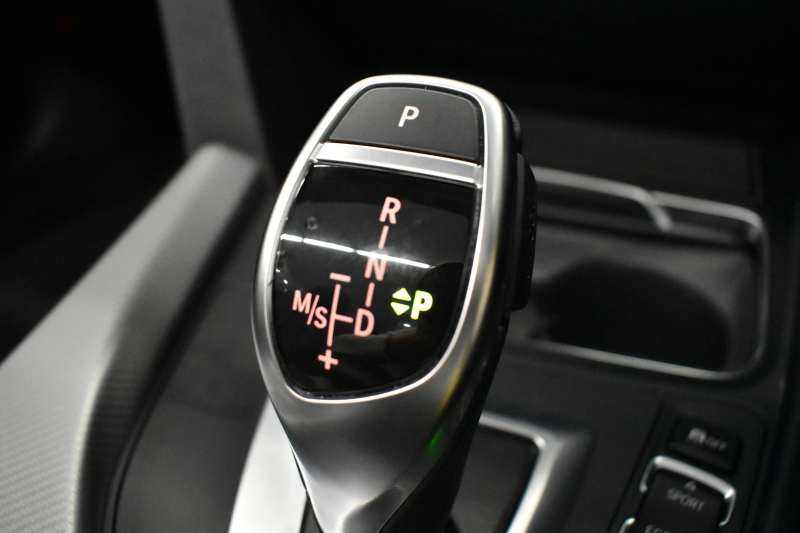 BMW 4シリーズ 440i ｶﾌﾞﾘｵﾚ Mｽﾎﾟｰﾂ LCI後期 ﾍｷｻｺﾞﾅﾙLEDﾍｯﾄﾞﾗｲﾄ 追従ACC HUD TOPﾋﾞｭｰ Pｱｼｽﾄ 直6ﾀｰﾎﾞ ﾋｰﾀｰ付黒革 液晶ﾒｰﾀｰ harman/kardon 車線変更&逸脱&歩行者&衝突警告 衝突軽減B 19AW ﾀｯﾁﾊﾟﾈﾙﾅﾋﾞBｶﾒﾗ 2年保証