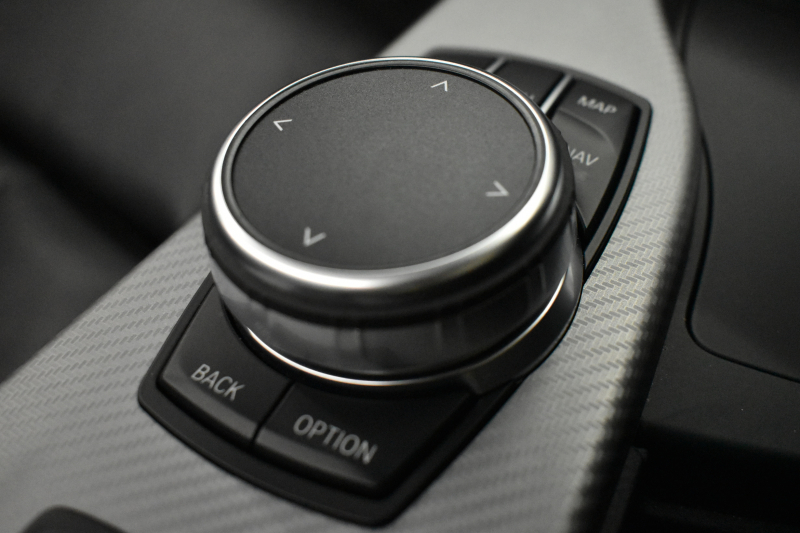 BMW 4シリーズ 440i ｶﾌﾞﾘｵﾚ Mｽﾎﾟｰﾂ LCI後期 ﾍｷｻｺﾞﾅﾙLEDﾍｯﾄﾞﾗｲﾄ 追従ACC HUD TOPﾋﾞｭｰ Pｱｼｽﾄ 直6ﾀｰﾎﾞ ﾋｰﾀｰ付黒革 液晶ﾒｰﾀｰ harman/kardon 車線変更&逸脱&歩行者&衝突警告 衝突軽減B 19AW ﾀｯﾁﾊﾟﾈﾙﾅﾋﾞBｶﾒﾗ 2年保証