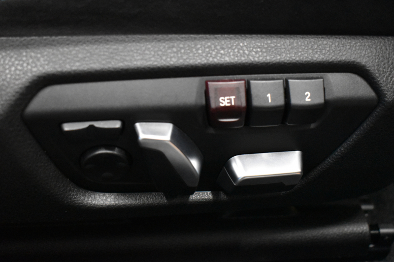 BMW Mシリーズ M2 ｺﾝﾍﾟﾃｨｼｮﾝ MDCT 7速DCT LCI後期 型式変更後ﾓﾃﾞﾙ KW車高調 MﾊﾟﾌｫｰﾏﾝｽFﾘｯﾌﾟｽﾎﾟｲﾗｰ ﾍｷｻｺﾞﾅﾙLEDﾍｯﾄﾞﾗｲﾄ&ﾃｰﾙ ﾋｰﾀｰ付黒革 ﾀｯﾁﾊﾟﾈﾙHDDﾅﾋﾞBｶﾒﾗ 19AW 車線逸脱&歩行者警告 衝突軽減ﾌﾞﾚｰｷ ｶｰﾎﾞﾝｲﾝﾃﾘｱ Mｼｰﾄﾍﾞﾙﾄ  2年保証