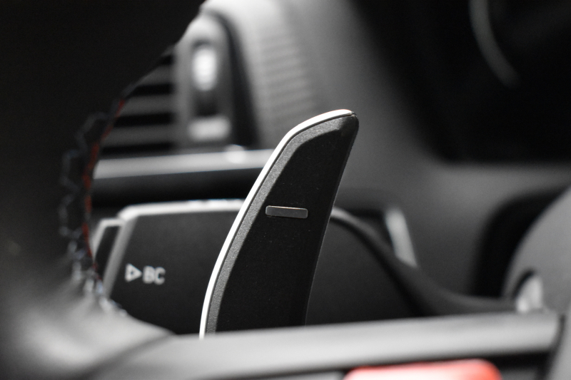 BMW Mシリーズ M2 ｺﾝﾍﾟﾃｨｼｮﾝ MDCT 7速DCT LCI後期 型式変更後ﾓﾃﾞﾙ KW車高調 MﾊﾟﾌｫｰﾏﾝｽFﾘｯﾌﾟｽﾎﾟｲﾗｰ ﾍｷｻｺﾞﾅﾙLEDﾍｯﾄﾞﾗｲﾄ&ﾃｰﾙ ﾋｰﾀｰ付黒革 ﾀｯﾁﾊﾟﾈﾙHDDﾅﾋﾞBｶﾒﾗ 19AW 車線逸脱&歩行者警告 衝突軽減ﾌﾞﾚｰｷ ｶｰﾎﾞﾝｲﾝﾃﾘｱ Mｼｰﾄﾍﾞﾙﾄ  2年保証