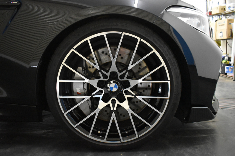 BMW Mシリーズ M2 ｺﾝﾍﾟﾃｨｼｮﾝ MDCT 7速DCT LCI後期 型式変更後ﾓﾃﾞﾙ KW車高調 MﾊﾟﾌｫｰﾏﾝｽFﾘｯﾌﾟｽﾎﾟｲﾗｰ ﾍｷｻｺﾞﾅﾙLEDﾍｯﾄﾞﾗｲﾄ&ﾃｰﾙ ﾋｰﾀｰ付黒革 ﾀｯﾁﾊﾟﾈﾙHDDﾅﾋﾞBｶﾒﾗ 19AW 車線逸脱&歩行者警告 衝突軽減ﾌﾞﾚｰｷ ｶｰﾎﾞﾝｲﾝﾃﾘｱ Mｼｰﾄﾍﾞﾙﾄ  2年保証