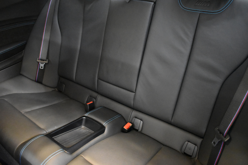 BMW Mシリーズ M2 ｺﾝﾍﾟﾃｨｼｮﾝ MDCT 7速DCT LCI後期 型式変更後ﾓﾃﾞﾙ KW車高調 MﾊﾟﾌｫｰﾏﾝｽFﾘｯﾌﾟｽﾎﾟｲﾗｰ ﾍｷｻｺﾞﾅﾙLEDﾍｯﾄﾞﾗｲﾄ&ﾃｰﾙ ﾋｰﾀｰ付黒革 ﾀｯﾁﾊﾟﾈﾙHDDﾅﾋﾞBｶﾒﾗ 19AW 車線逸脱&歩行者警告 衝突軽減ﾌﾞﾚｰｷ ｶｰﾎﾞﾝｲﾝﾃﾘｱ Mｼｰﾄﾍﾞﾙﾄ  2年保証