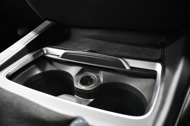 BMW Mシリーズ M2 6速MT LCI後期 ﾋｰﾀｰ付黒革 ｱﾀﾞﾌﾟﾃｨﾌﾞﾍｷｻｺﾞﾅﾙLEDﾍｯﾄﾞﾗｲﾄ&ﾃｰﾙ ﾀｯﾁﾊﾟﾈﾙHDDﾅﾋﾞBｶﾒﾗ 19AW 車線逸脱&歩行者警告 衝突軽減ﾌﾞﾚｰｷ ｶｰﾎﾞﾝｲﾝﾃﾘｱ ｽﾏｰﾄｷｰ 2年保証