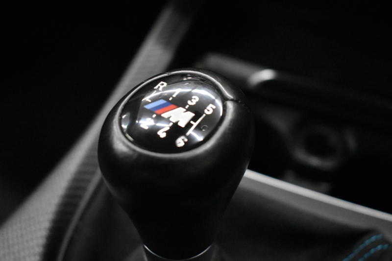 BMW Mシリーズ M2 6速MT LCI後期 ﾋｰﾀｰ付黒革 ｱﾀﾞﾌﾟﾃｨﾌﾞﾍｷｻｺﾞﾅﾙLEDﾍｯﾄﾞﾗｲﾄ&ﾃｰﾙ ﾀｯﾁﾊﾟﾈﾙHDDﾅﾋﾞBｶﾒﾗ 19AW 車線逸脱&歩行者警告 衝突軽減ﾌﾞﾚｰｷ ｶｰﾎﾞﾝｲﾝﾃﾘｱ ｽﾏｰﾄｷｰ 2年保証