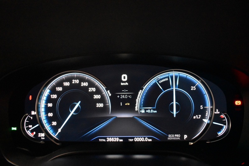 BMW 5シリーズ 540i Xﾄﾞﾗｲﾌﾞ Mｽﾎﾟｰﾂ ｺﾝﾌｫｰﾄ&ｲﾉﾍﾞｰｼｮﾝP ｻﾝﾙｰﾌ Mﾊﾟﾌｫﾏﾝｽﾊﾟｰﾂ多数 4WD G30型 直6ﾀｰﾎﾞ 340馬力 Fﾍﾞﾝﾁﾚｰｼｮﾝ&ﾏｯｻｰｼﾞ付全席ﾋｰﾀｰ付黒革 Mｽﾎﾟｰﾂﾌﾞﾚｰｷ ﾊｰﾏﾝｶｰﾄﾞﾝｻｳﾝﾄﾞ 4ｿﾞｰﾝAC 2年保証