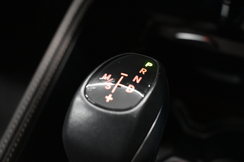 BMW X1 Xdrive18dｱｰﾊﾞﾆｽﾀ 西日本限定車  4WD ﾊｲﾗｲﾝ&ｺﾝﾌｫｰﾄP ｱﾄﾞﾊﾞﾝｽﾄﾞｱｸﾃｨﾌﾞｾｰﾌﾃｨP 追従ACC 変更後ﾀｯﾁﾊﾊﾟﾈﾙiﾄﾞﾗｲﾌﾞﾅﾋﾞBｶﾒﾗ Pｱｼｽﾄ 前後PDC  HUD ﾋｰﾀｰ付電動茶革 LEDﾍｯﾄﾞﾗｲﾄ 衝突軽減B 車線逸脱&歩行者警告 電動ﾄﾗﾝｸ  ｽﾏｰﾄｷｰ  2年保証