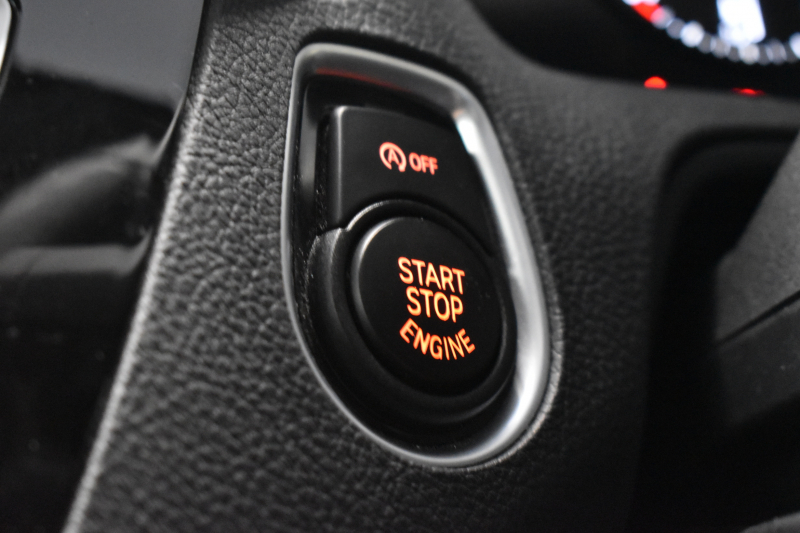 BMW 2シリーズ M240iｸｰﾍﾟ 後期 6速MT 1ｵｰﾅｰ 340馬力 直6ﾀｰﾎﾞ ﾍｷｻｺﾞﾅﾙLEDﾍｯﾄﾞ ｱﾀﾞﾌﾟﾃｨﾌﾞMｻｽﾍﾟﾝｼｮﾝ Mﾌﾞﾚｰｷ 18AW ｸﾙｺﾝ 車線逸脱&歩行者警告 衝突軽減ﾌﾞﾚｰｷ ﾋｰﾀｰ付ｱﾙｶﾝﾀｰﾗ電動ｽﾎﾟｰﾂｼｰﾄ 専用ｴｱﾛ ﾀｯﾁﾊﾟﾈﾙﾅﾋﾞ Bｶﾒﾗ Pｱｼｽﾄ 前後PDC 2年保証