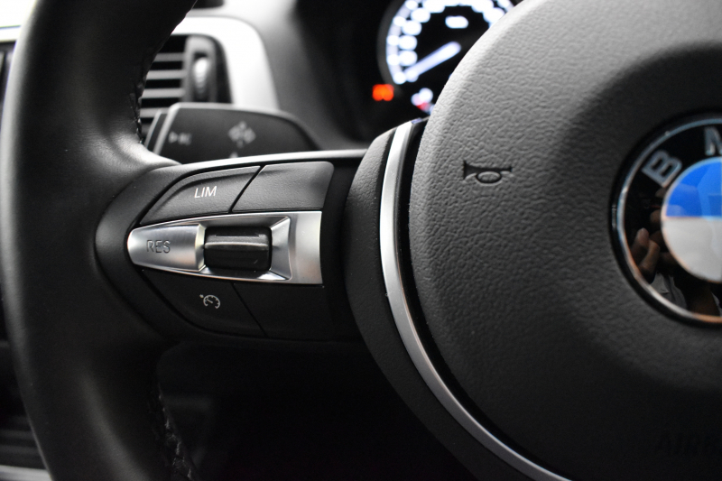 BMW 2シリーズ M240iｸｰﾍﾟ 後期 6速MT 1ｵｰﾅｰ 340馬力 直6ﾀｰﾎﾞ ﾍｷｻｺﾞﾅﾙLEDﾍｯﾄﾞ ｱﾀﾞﾌﾟﾃｨﾌﾞMｻｽﾍﾟﾝｼｮﾝ Mﾌﾞﾚｰｷ 18AW ｸﾙｺﾝ 車線逸脱&歩行者警告 衝突軽減ﾌﾞﾚｰｷ ﾋｰﾀｰ付ｱﾙｶﾝﾀｰﾗ電動ｽﾎﾟｰﾂｼｰﾄ 専用ｴｱﾛ ﾀｯﾁﾊﾟﾈﾙﾅﾋﾞ Bｶﾒﾗ Pｱｼｽﾄ 前後PDC 2年保証