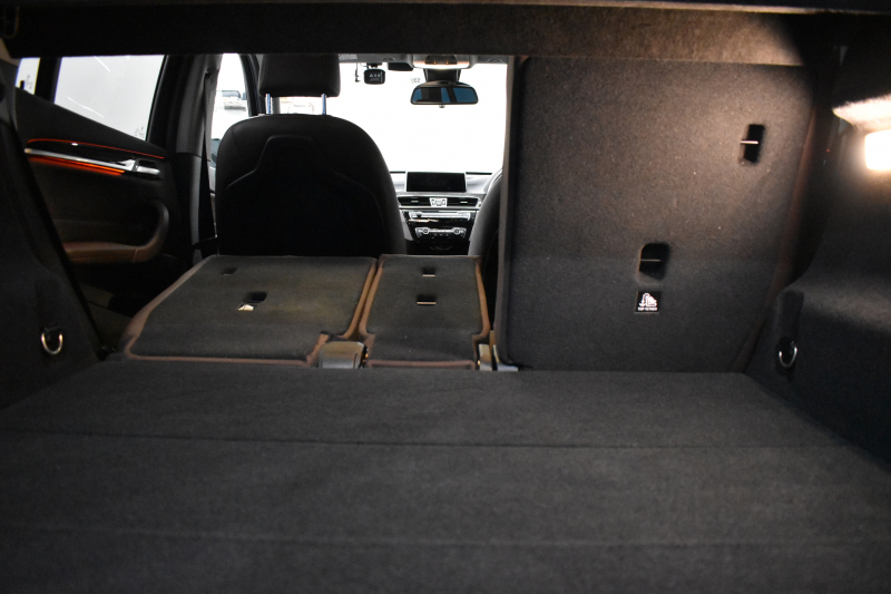 BMW X1 Xdrive18d Xﾗｲﾝ 4WD ﾊｲﾗｲﾝ&ｺﾝﾌｫｰﾄP ｱﾄﾞﾊﾞﾝｽﾄﾞｱｸﾃｨﾌﾞｾｰﾌﾃｨP 中期型 追従ACC HUD ﾋｰﾀｰ付電動ﾓｶ革 ﾀｯﾁﾊﾟﾈﾙiﾄﾞﾗｲﾌﾞﾅﾋﾞBｶﾒﾗ Pｱｼｽﾄ 前後PDC LEDﾍｯﾄﾞﾗｲﾄ 衝突軽減B 車線逸脱&歩行者警告 電動ﾄﾗﾝｸ  ｽﾏｰﾄｷｰ Bluetoothｵｰﾃﾞｨｵ＆通話 2年保証