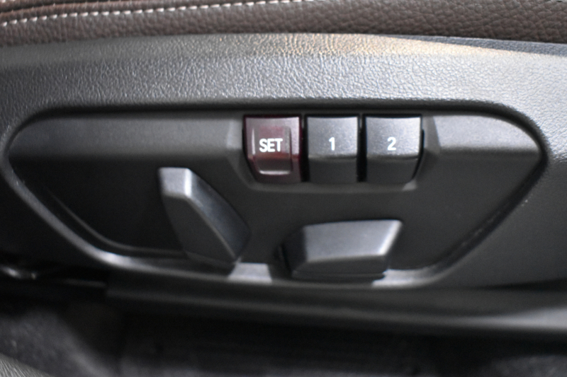 BMW X1 Xdrive18d Xﾗｲﾝ 4WD ﾊｲﾗｲﾝ&ｺﾝﾌｫｰﾄP ｱﾄﾞﾊﾞﾝｽﾄﾞｱｸﾃｨﾌﾞｾｰﾌﾃｨP 中期型 追従ACC HUD ﾋｰﾀｰ付電動ﾓｶ革 ﾀｯﾁﾊﾟﾈﾙiﾄﾞﾗｲﾌﾞﾅﾋﾞBｶﾒﾗ Pｱｼｽﾄ 前後PDC LEDﾍｯﾄﾞﾗｲﾄ 衝突軽減B 車線逸脱&歩行者警告 電動ﾄﾗﾝｸ  ｽﾏｰﾄｷｰ Bluetoothｵｰﾃﾞｨｵ＆通話 2年保証