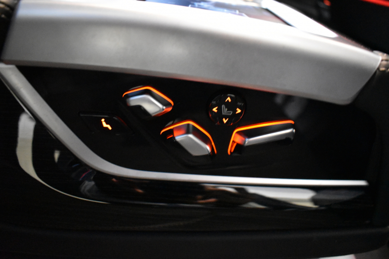 BMW 7シリーズ 740d XDrive Mｽﾎﾟｰﾂ ﾘｱｺﾝﾌｫｰﾄP 後席ﾓﾆﾀｰ ｻﾝﾙｰﾌ BMWﾚｰｻﾞｰLED 前席ﾏｯｻｰｼﾞ全席ﾋｰﾀｰ&ﾍﾞﾝﾁﾚｰｼｮﾝ付黒革 ACC HUD ﾊｰﾏﾝｶｰﾄﾞﾝ  ﾀｯﾁﾊﾟﾈﾙﾅﾋﾞ3Dﾋﾞｭｰ LCW 液晶ﾒｰﾀｰ 20AW 2年保証