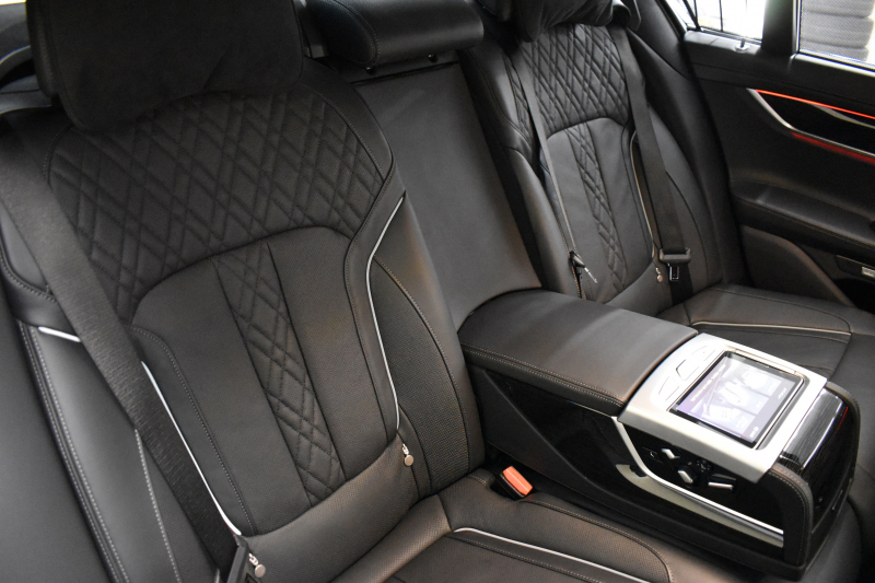 BMW 7シリーズ 740d XDrive Mｽﾎﾟｰﾂ ﾘｱｺﾝﾌｫｰﾄP 後席ﾓﾆﾀｰ ｻﾝﾙｰﾌ BMWﾚｰｻﾞｰLED 前席ﾏｯｻｰｼﾞ全席ﾋｰﾀｰ&ﾍﾞﾝﾁﾚｰｼｮﾝ付黒革 ACC HUD ﾊｰﾏﾝｶｰﾄﾞﾝ  ﾀｯﾁﾊﾟﾈﾙﾅﾋﾞ3Dﾋﾞｭｰ LCW 液晶ﾒｰﾀｰ 20AW 2年保証