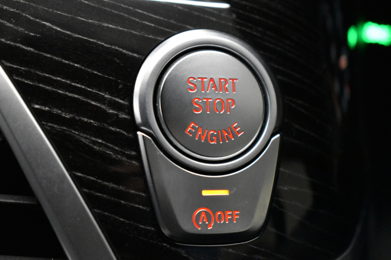 BMW 7シリーズ 740d XDrive Mｽﾎﾟｰﾂ ﾘｱｺﾝﾌｫｰﾄP 後席ﾓﾆﾀｰ ｻﾝﾙｰﾌ BMWﾚｰｻﾞｰLED 前席ﾏｯｻｰｼﾞ全席ﾋｰﾀｰ&ﾍﾞﾝﾁﾚｰｼｮﾝ付黒革 ACC HUD ﾊｰﾏﾝｶｰﾄﾞﾝ  ﾀｯﾁﾊﾟﾈﾙﾅﾋﾞ3Dﾋﾞｭｰ LCW 液晶ﾒｰﾀｰ 20AW 2年保証