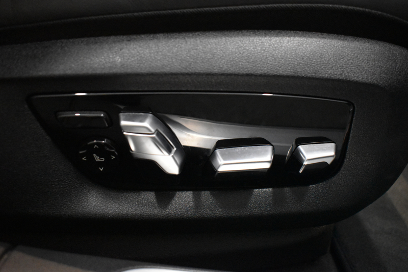 BMW 7シリーズ 740d XDrive Mｽﾎﾟｰﾂ ﾘｱｺﾝﾌｫｰﾄP 後席ﾓﾆﾀｰ ｻﾝﾙｰﾌ BMWﾚｰｻﾞｰLED 前席ﾏｯｻｰｼﾞ全席ﾋｰﾀｰ&ﾍﾞﾝﾁﾚｰｼｮﾝ付黒革 ACC HUD ﾊｰﾏﾝｶｰﾄﾞﾝ  ﾀｯﾁﾊﾟﾈﾙﾅﾋﾞ3Dﾋﾞｭｰ LCW 液晶ﾒｰﾀｰ 20AW 2年保証