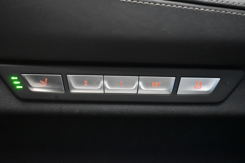 BMW 7シリーズ 740i ﾌﾟﾗｽP ｱﾝﾋﾞｴﾝﾄｴｱP  ﾚｰｻﾞｰLED ｻﾝR 追従ACC 全席ﾋｰﾀｰ付黒革 Fﾍﾞﾝﾁﾚｰｼｮﾝ&ﾏｯｻｰｼﾞ HUD ﾊｰﾏﾝｶｰﾄﾞﾝ 19AW 車線変更&逸脱&歩行者警告 ﾀｯﾁﾊﾟﾈﾙﾅﾋﾞ ｼﾞｪｽﾁｬｰｺﾝﾄﾛｰﾙ ﾌﾙｾｸﾞ 3Dﾋﾞｭｰ Bｶﾒﾗ 電動ﾄﾗﾝｸ ｽﾏｰﾄｷｰ 2年保証