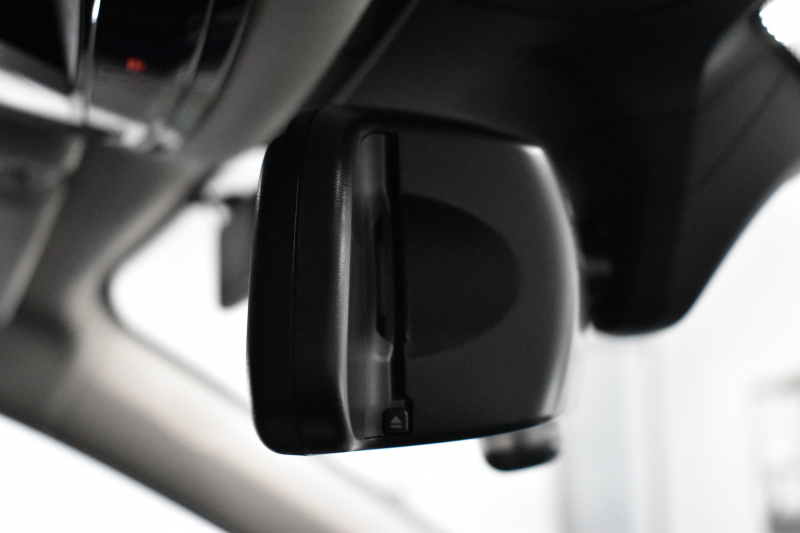 BMW 7シリーズ 740i ﾌﾟﾗｽP ｱﾝﾋﾞｴﾝﾄｴｱP  ﾚｰｻﾞｰLED ｻﾝR 追従ACC 全席ﾋｰﾀｰ付黒革 Fﾍﾞﾝﾁﾚｰｼｮﾝ&ﾏｯｻｰｼﾞ HUD ﾊｰﾏﾝｶｰﾄﾞﾝ 19AW 車線変更&逸脱&歩行者警告 ﾀｯﾁﾊﾟﾈﾙﾅﾋﾞ ｼﾞｪｽﾁｬｰｺﾝﾄﾛｰﾙ ﾌﾙｾｸﾞ 3Dﾋﾞｭｰ Bｶﾒﾗ 電動ﾄﾗﾝｸ ｽﾏｰﾄｷｰ 2年保証