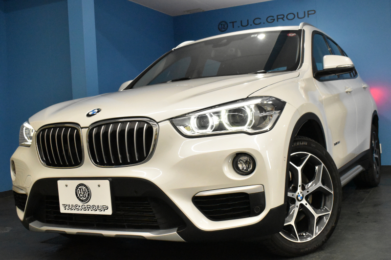 BMW X1 Xdrive18d Xﾗｲﾝ 4WD ﾊｲﾗｲﾝ&ｺﾝﾌｫｰﾄP ｱﾄﾞﾊﾞﾝｽﾄﾞｱｸﾃｨﾌﾞｾｰﾌﾃｨP 追従ACC HUD ﾋｰﾀｰ付電動黒革 ﾀｯﾁﾊﾟﾈﾙiﾄﾞﾗｲﾌﾞﾅﾋﾞ LEDﾍｯﾄﾞﾗｲﾄ 衝突軽減B 車線逸脱&歩行者警告  Bｶﾒﾗ Pｱｼｽﾄ 前後PDC 電動ﾄﾗﾝｸ  ｽﾏｰﾄｷｰ Bluetoothｵｰﾃﾞｨｵ＆通話 2年保証