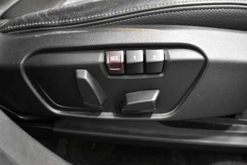 BMW X1 Xdrive18d Xﾗｲﾝ 4WD ﾊｲﾗｲﾝ&ｺﾝﾌｫｰﾄP ｱﾄﾞﾊﾞﾝｽﾄﾞｱｸﾃｨﾌﾞｾｰﾌﾃｨP 追従ACC HUD ﾋｰﾀｰ付電動黒革 ﾀｯﾁﾊﾟﾈﾙiﾄﾞﾗｲﾌﾞﾅﾋﾞ LEDﾍｯﾄﾞﾗｲﾄ 衝突軽減B 車線逸脱&歩行者警告  Bｶﾒﾗ Pｱｼｽﾄ 前後PDC 電動ﾄﾗﾝｸ  ｽﾏｰﾄｷｰ Bluetoothｵｰﾃﾞｨｵ＆通話 2年保証