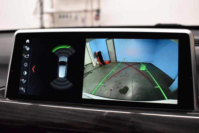 BMW X1 Xdrive18d Xﾗｲﾝ 4WD ﾊｲﾗｲﾝ&ｺﾝﾌｫｰﾄP ｱﾄﾞﾊﾞﾝｽﾄﾞｱｸﾃｨﾌﾞｾｰﾌﾃｨP 追従ACC HUD ﾋｰﾀｰ付電動黒革 ﾀｯﾁﾊﾟﾈﾙiﾄﾞﾗｲﾌﾞﾅﾋﾞ LEDﾍｯﾄﾞﾗｲﾄ 衝突軽減B 車線逸脱&歩行者警告  Bｶﾒﾗ Pｱｼｽﾄ 前後PDC 電動ﾄﾗﾝｸ  ｽﾏｰﾄｷｰ Bluetoothｵｰﾃﾞｨｵ＆通話 2年保証