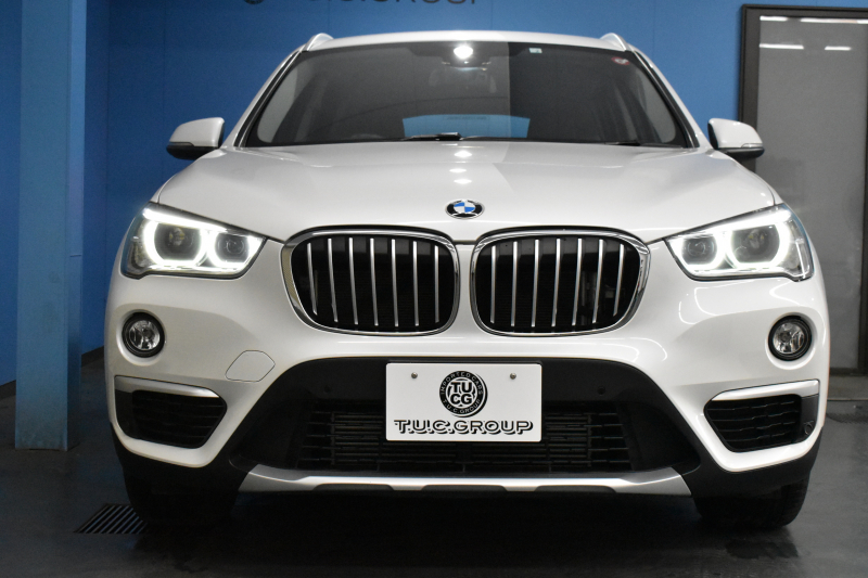 BMW X1 Xdrive18d Xﾗｲﾝ 4WD ﾊｲﾗｲﾝ&ｺﾝﾌｫｰﾄP ｱﾄﾞﾊﾞﾝｽﾄﾞｱｸﾃｨﾌﾞｾｰﾌﾃｨP 追従ACC HUD ﾋｰﾀｰ付電動黒革 ﾀｯﾁﾊﾟﾈﾙiﾄﾞﾗｲﾌﾞﾅﾋﾞ LEDﾍｯﾄﾞﾗｲﾄ 衝突軽減B 車線逸脱&歩行者警告  Bｶﾒﾗ Pｱｼｽﾄ 前後PDC 電動ﾄﾗﾝｸ  ｽﾏｰﾄｷｰ Bluetoothｵｰﾃﾞｨｵ＆通話 2年保証