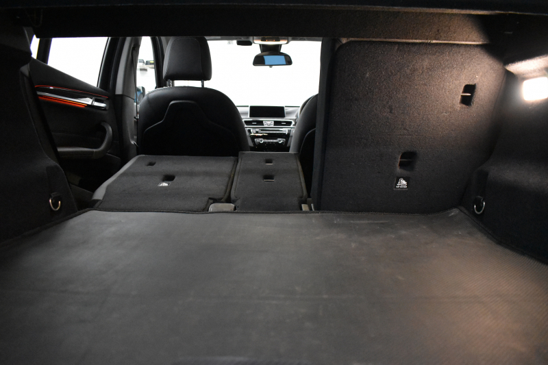 BMW X1 Xdrive18d Xﾗｲﾝ 4WD ﾊｲﾗｲﾝ&ｺﾝﾌｫｰﾄP ｱﾄﾞﾊﾞﾝｽﾄﾞｱｸﾃｨﾌﾞｾｰﾌﾃｨP 追従ACC HUD ﾋｰﾀｰ付電動黒革 ﾀｯﾁﾊﾟﾈﾙiﾄﾞﾗｲﾌﾞﾅﾋﾞ LEDﾍｯﾄﾞﾗｲﾄ 衝突軽減B 車線逸脱&歩行者警告  Bｶﾒﾗ Pｱｼｽﾄ 前後PDC 電動ﾄﾗﾝｸ  ｽﾏｰﾄｷｰ Bluetoothｵｰﾃﾞｨｵ＆通話 2年保証