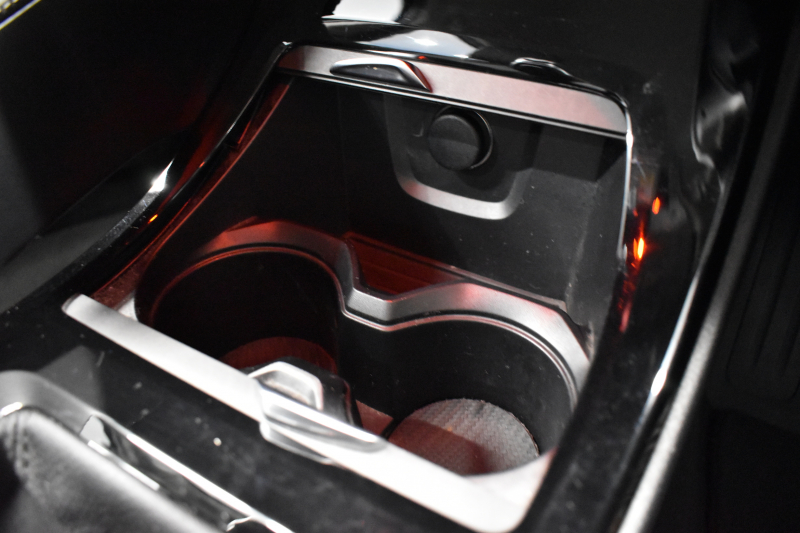 BMW X1 Xdrive18d Xﾗｲﾝ 4WD ﾊｲﾗｲﾝ&ｺﾝﾌｫｰﾄP ｱﾄﾞﾊﾞﾝｽﾄﾞｱｸﾃｨﾌﾞｾｰﾌﾃｨP 追従ACC HUD ﾋｰﾀｰ付電動黒革 ﾀｯﾁﾊﾟﾈﾙiﾄﾞﾗｲﾌﾞﾅﾋﾞ LEDﾍｯﾄﾞﾗｲﾄ 衝突軽減B 車線逸脱&歩行者警告  Bｶﾒﾗ Pｱｼｽﾄ 前後PDC 電動ﾄﾗﾝｸ  ｽﾏｰﾄｷｰ Bluetoothｵｰﾃﾞｨｵ＆通話 2年保証