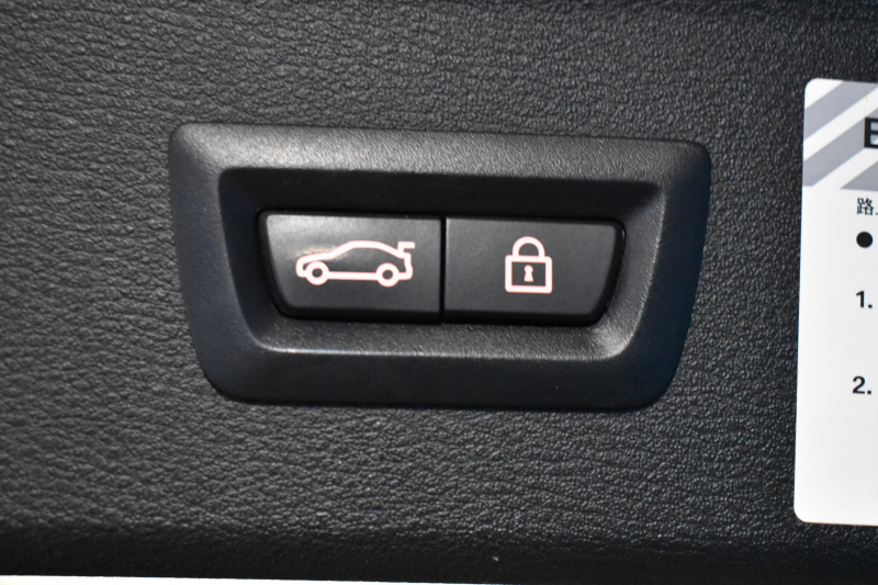 BMW X1 Xdrive18d Xﾗｲﾝ 4WD ﾊｲﾗｲﾝ&ｺﾝﾌｫｰﾄP ｱﾄﾞﾊﾞﾝｽﾄﾞｱｸﾃｨﾌﾞｾｰﾌﾃｨP 追従ACC HUD ﾋｰﾀｰ付電動黒革 ﾀｯﾁﾊﾟﾈﾙiﾄﾞﾗｲﾌﾞﾅﾋﾞ LEDﾍｯﾄﾞﾗｲﾄ 衝突軽減B 車線逸脱&歩行者警告  Bｶﾒﾗ Pｱｼｽﾄ 前後PDC 電動ﾄﾗﾝｸ  ｽﾏｰﾄｷｰ Bluetoothｵｰﾃﾞｨｵ＆通話 2年保証