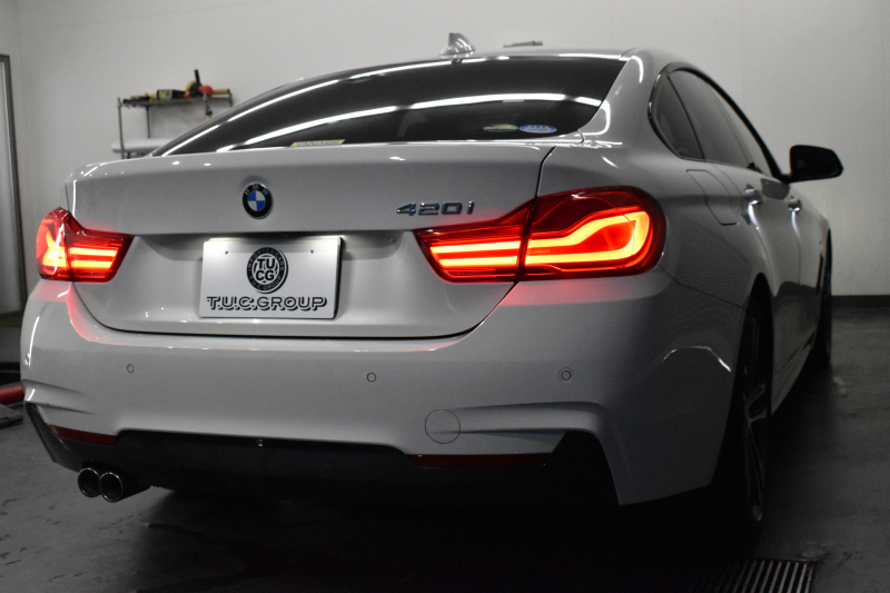 BMW 4シリーズ 420i ｸﾞﾗﾝｸｰﾍﾟ Mｽﾎﾟｰﾂ  LCI後期 ﾌｧｽﾄﾄﾗｯｸP 19AW Mｻｽ Mｽﾎﾟｰﾂﾌﾞﾚｰｷ 追従ACC ﾍｷｻｺﾞﾅﾙLEDﾍｯﾄﾞﾗｲﾄ&ﾃｰﾙ ﾋｰﾀｰ付茶革  ﾀｯﾁﾊﾟﾈﾙ式iﾄﾞﾗｲﾌﾞHDDﾅﾋﾞ 車線変更&逸脱&歩行者警告 衝突軽減ﾌﾞﾚｰｷ 電動Rｹﾞｰﾄ ﾌﾙｾｸﾞTV Bｶﾒﾗ 2年保証