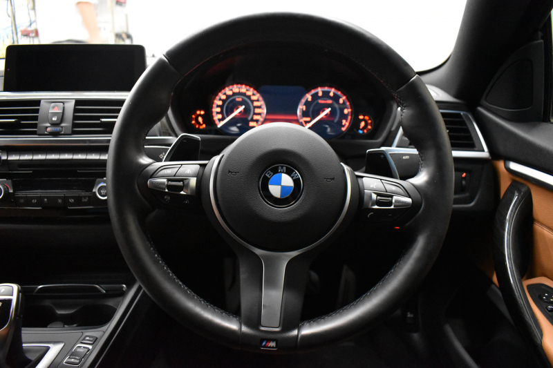 BMW 4シリーズ 420i ｸﾞﾗﾝｸｰﾍﾟ Mｽﾎﾟｰﾂ  LCI後期 ﾌｧｽﾄﾄﾗｯｸP 19AW Mｻｽ Mｽﾎﾟｰﾂﾌﾞﾚｰｷ 追従ACC ﾍｷｻｺﾞﾅﾙLEDﾍｯﾄﾞﾗｲﾄ&ﾃｰﾙ ﾋｰﾀｰ付茶革  ﾀｯﾁﾊﾟﾈﾙ式iﾄﾞﾗｲﾌﾞHDDﾅﾋﾞ 車線変更&逸脱&歩行者警告 衝突軽減ﾌﾞﾚｰｷ 電動Rｹﾞｰﾄ ﾌﾙｾｸﾞTV Bｶﾒﾗ 2年保証