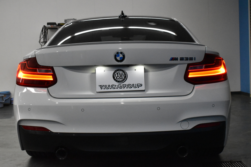 BMW 2シリーズ M235i 6速MT 直6ﾀｰﾎﾞ326馬力 18AW KW車高調 Fｶｰﾎﾞﾝﾘｯﾌﾟ ﾀｯﾁﾊﾟｯﾄﾞ式iﾄﾞﾗｲﾌﾞHDDﾅﾋﾞ ｱﾀﾞﾌﾟﾃｨﾌﾞMｻｽ 大型ﾌﾞﾚｰｷｼｽﾃﾑ 車線逸脱&歩行者警告 衝突軽減ﾌﾞﾚｰｷ ﾘﾔPDC Bｶﾒﾗ ﾄﾞﾗﾊﾟﾌｫ ｽﾏｰﾄｷｰ2年保証