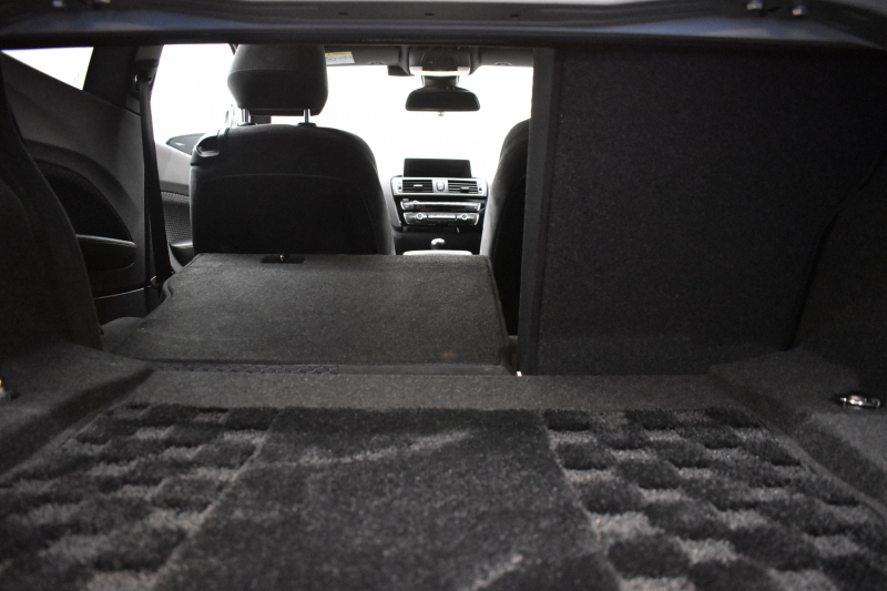 BMW 2シリーズ M235i 6速MT 直6ﾀｰﾎﾞ326馬力 18AW KW車高調 Fｶｰﾎﾞﾝﾘｯﾌﾟ ﾀｯﾁﾊﾟｯﾄﾞ式iﾄﾞﾗｲﾌﾞHDDﾅﾋﾞ ｱﾀﾞﾌﾟﾃｨﾌﾞMｻｽ 大型ﾌﾞﾚｰｷｼｽﾃﾑ 車線逸脱&歩行者警告 衝突軽減ﾌﾞﾚｰｷ ﾘﾔPDC Bｶﾒﾗ ﾄﾞﾗﾊﾟﾌｫ ｽﾏｰﾄｷｰ2年保証