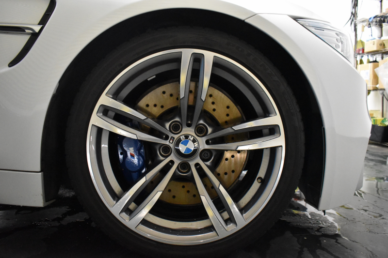 BMW Mシリーズ M4ｸｰﾍﾟ MDCT ｱﾀﾞﾌﾟﾃｨﾌﾞMｻｽﾍﾟﾝｼｮﾝ ﾋｰﾀｰ付黒革 ｶｰﾎﾞﾝR&ｲﾝﾃﾘｱ  HUD ｱﾀﾞﾌﾟﾃｨﾌﾞLEDﾍｯﾄﾞﾗｲﾄ 7速DCT ｵﾌﾟｼｮﾝ19AW 衝突軽減ﾌﾞﾚｰｷ 車線逸脱&歩行者警告 ﾌﾙｾｸﾞ 前後PDC Bｶﾒﾗ 2年保証