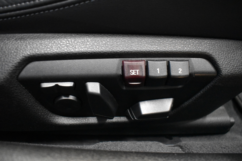 BMW Mシリーズ M4ｸｰﾍﾟ MDCT ｱﾀﾞﾌﾟﾃｨﾌﾞMｻｽﾍﾟﾝｼｮﾝ ﾋｰﾀｰ付黒革 ｶｰﾎﾞﾝR&ｲﾝﾃﾘｱ  HUD ｱﾀﾞﾌﾟﾃｨﾌﾞLEDﾍｯﾄﾞﾗｲﾄ 7速DCT ｵﾌﾟｼｮﾝ19AW 衝突軽減ﾌﾞﾚｰｷ 車線逸脱&歩行者警告 ﾌﾙｾｸﾞ 前後PDC Bｶﾒﾗ 2年保証