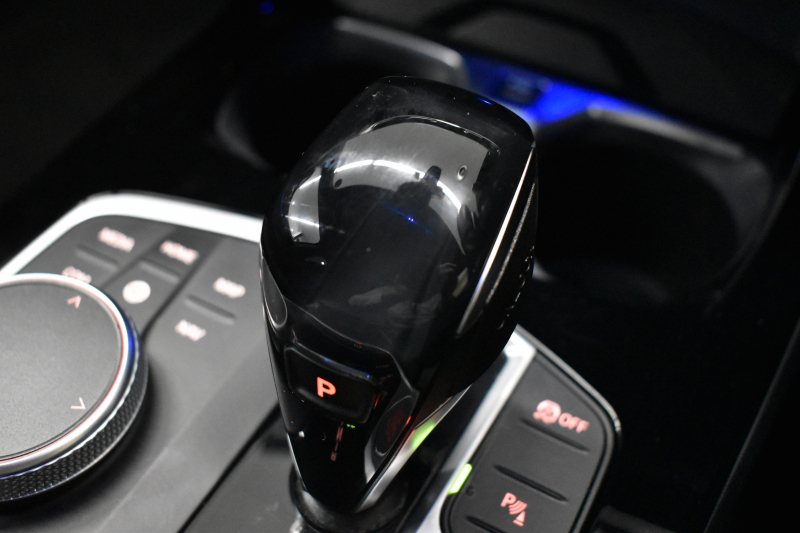 BMW 1シリーズ M135i xDrive ﾌﾙﾀｲﾑ4WD ﾃﾞﾋﾞｭｰP ｺﾝﾌｫｰﾄP ﾅﾋﾞｹﾞｰｼｮﾝP 可変ｻｽﾍﾟﾝｼｮﾝ Mｽﾎﾟｰﾂﾌﾞﾚｰｷ ACC Pｱｼｽﾄ BMWﾗｲﾌﾞｺｯｸﾋﾟｯﾄ ﾋｰﾀｰ付ｱﾙｶﾝﾀｰﾗｺﾝﾋﾞｽﾎﾟｰﾂｼｰﾄ ﾀｯﾁﾊﾟﾈﾙﾅﾋﾞ ｱｯﾌﾟﾙｶｰﾌﾟﾚｲ ﾍｷｻｺﾞﾅﾙLEDﾍｯﾄﾞﾗｲﾄ  2年保証