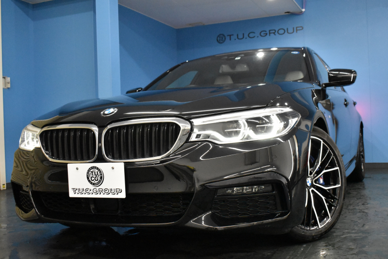 BMW 5シリーズ 530i Mｽﾎﾟｰﾂ ﾊｲﾗｲﾝP 新ﾃﾞｻﾞｲﾝ液晶ﾒｰﾀｰ  高出力ﾓﾃﾞﾙ  全席ﾋｰﾀｰ付黒白革 LEDﾍｯﾄﾞﾗｲﾄ 追従ACC 車線変更警告 ﾀｯﾁﾊﾟﾈﾙ対応iﾄﾞﾗｲﾌﾞHDDﾅﾋﾞﾌﾙｾｸﾞ 3Dﾋﾞｭｰ ｽﾃｱﾘﾝｸﾞｻﾎﾟｰﾄ Pｱｼｽﾄﾌﾟﾗｽ 電動ﾄﾗﾝｸ ｽﾏｰﾄｷｰ 2年保証