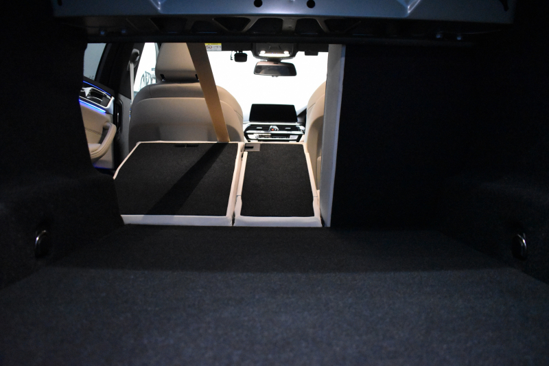 BMW 5シリーズ 530i Mｽﾎﾟｰﾂ ﾊｲﾗｲﾝP 新ﾃﾞｻﾞｲﾝ液晶ﾒｰﾀｰ  高出力ﾓﾃﾞﾙ  全席ﾋｰﾀｰ付黒白革 LEDﾍｯﾄﾞﾗｲﾄ 追従ACC 車線変更警告 ﾀｯﾁﾊﾟﾈﾙ対応iﾄﾞﾗｲﾌﾞHDDﾅﾋﾞﾌﾙｾｸﾞ 3Dﾋﾞｭｰ ｽﾃｱﾘﾝｸﾞｻﾎﾟｰﾄ Pｱｼｽﾄﾌﾟﾗｽ 電動ﾄﾗﾝｸ ｽﾏｰﾄｷｰ 2年保証