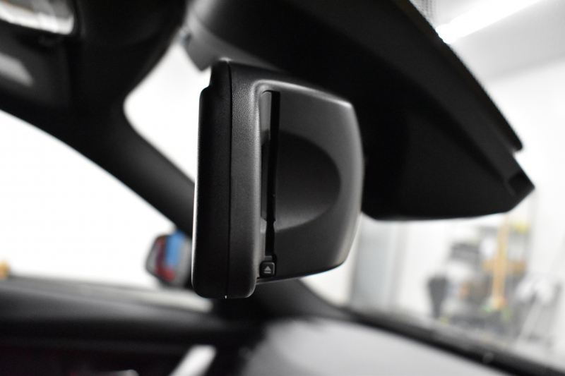 BMW 3シリーズ 320dﾂｰﾘﾝｸﾞ Mｽﾎﾟｰﾂ 追従ACC 車線逸脱&歩行者警告 衝突軽減ﾌﾞﾚｰｷ ｱﾙｶﾝﾀｰﾗ電動ｽﾎﾟｰﾂｼｰﾄ 18AW ﾀｯﾁﾊﾟｯﾄﾞ式iﾄﾞﾗｲﾌﾞHDDﾅﾋﾞ Bｶﾒﾗ ﾘｱPDC 電動Rｹﾞｰﾄ 2年保証