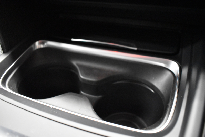 BMW 3シリーズ 320dﾂｰﾘﾝｸﾞ Mｽﾎﾟｰﾂ 追従ACC 車線逸脱&歩行者警告 衝突軽減ﾌﾞﾚｰｷ ｱﾙｶﾝﾀｰﾗ電動ｽﾎﾟｰﾂｼｰﾄ 18AW ﾀｯﾁﾊﾟｯﾄﾞ式iﾄﾞﾗｲﾌﾞHDDﾅﾋﾞ Bｶﾒﾗ ﾘｱPDC 電動Rｹﾞｰﾄ 2年保証