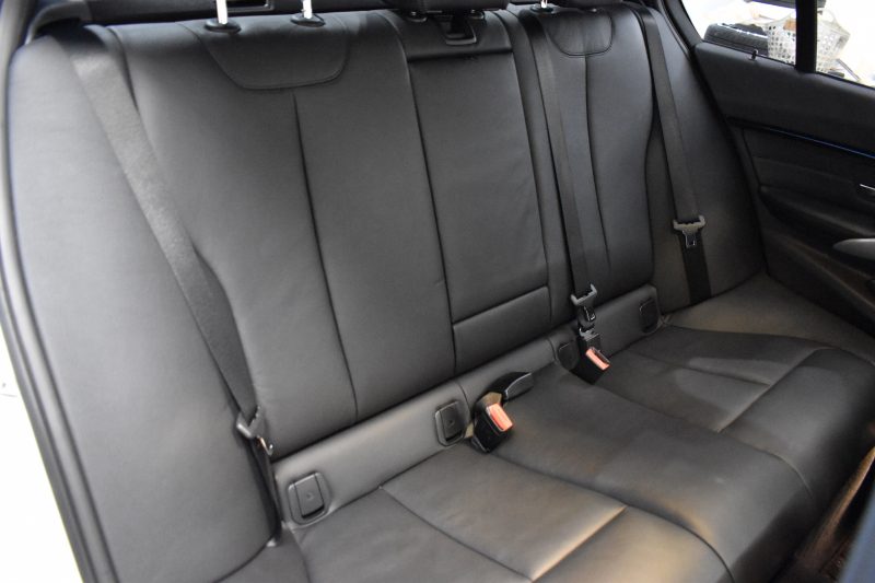 BMW 3シリーズ 320d Mｽﾎﾟｰﾂｴﾃﾞｨｼｮﾝｼｬﾄﾞｰ LCI後期限定8Cｴﾝｼﾞﾝ ﾋｰﾀｰ付黒革 専用ﾀﾞｰｸLEDﾍｯﾄﾞﾗｲﾄ&ﾃｰﾙ 液晶ﾒｰﾀｰ 追従ACC ﾀｯﾁﾊﾟﾈﾙHDDﾅﾋﾞ 車線変更&逸脱&歩行者警告 衝突軽減ﾌﾞﾚｰｷ  19AW  前後PDC Bｶﾒﾗ  2年保証