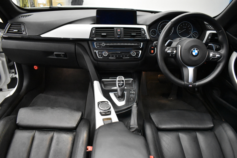 BMW 4シリーズ 435i ｶﾌﾞﾘｵﾚMｽﾎﾟｰﾂ ｱﾄﾞﾊﾞﾝｽﾄﾞｱｸﾃｨﾌﾞｾｰﾌﾃｨｰP 追従ACC HUD 直6ﾀｰﾎﾞ 電動ﾒﾀﾙﾙｰﾌ ﾋｰﾀｰ付黒革 LEDﾍｯﾄﾞﾗｲﾄ 車線逸脱&歩行者警告 衝突軽減B ﾌﾙｾｸﾞﾅﾋﾞBｶﾒﾗ前後PDC 19AW ｽﾏｰﾄｷｰ 2年保証